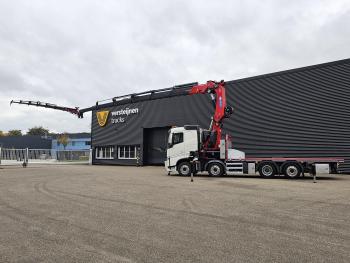 FH 540 8x2 / 85 t/m CRANE / JIB / WINCH / KRAN